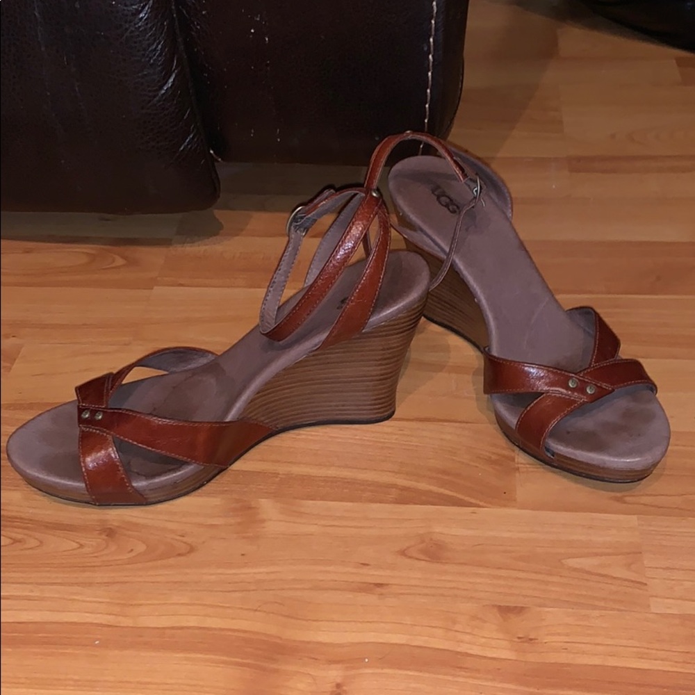 Ugg Isadora brown wedge sandals